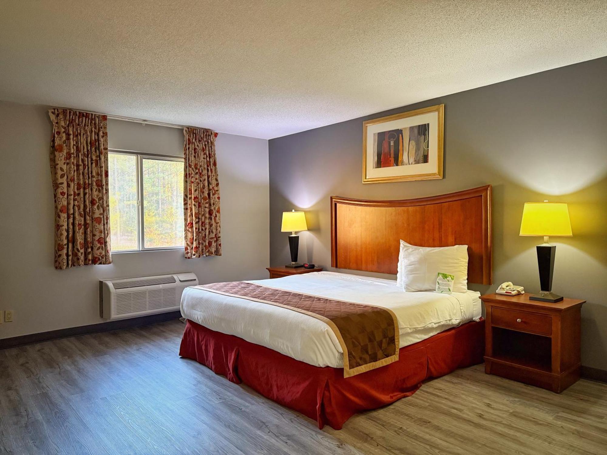 Lake Tree Inn & Suites Marion Eksteriør billede