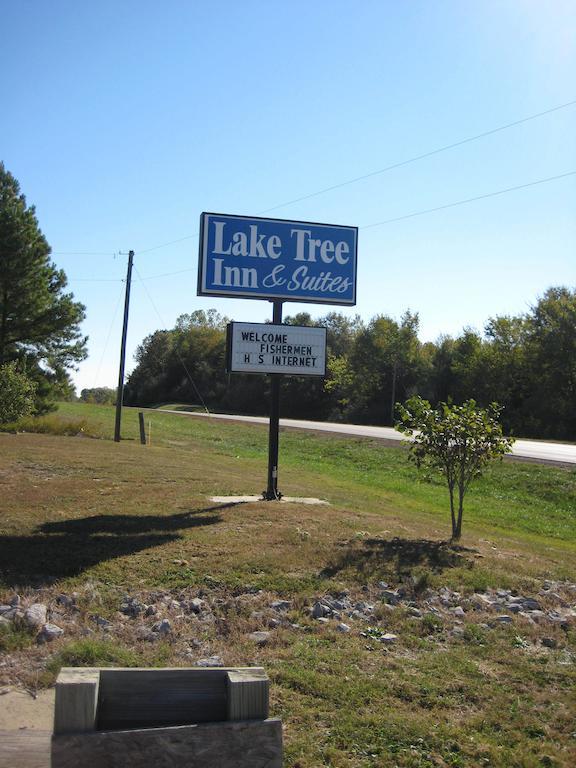 Lake Tree Inn & Suites Marion Eksteriør billede